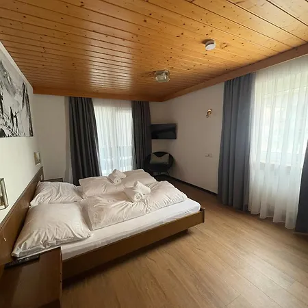 H Montafon Apartment Gaschurn
