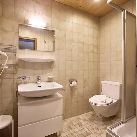 アパート H Montafon *